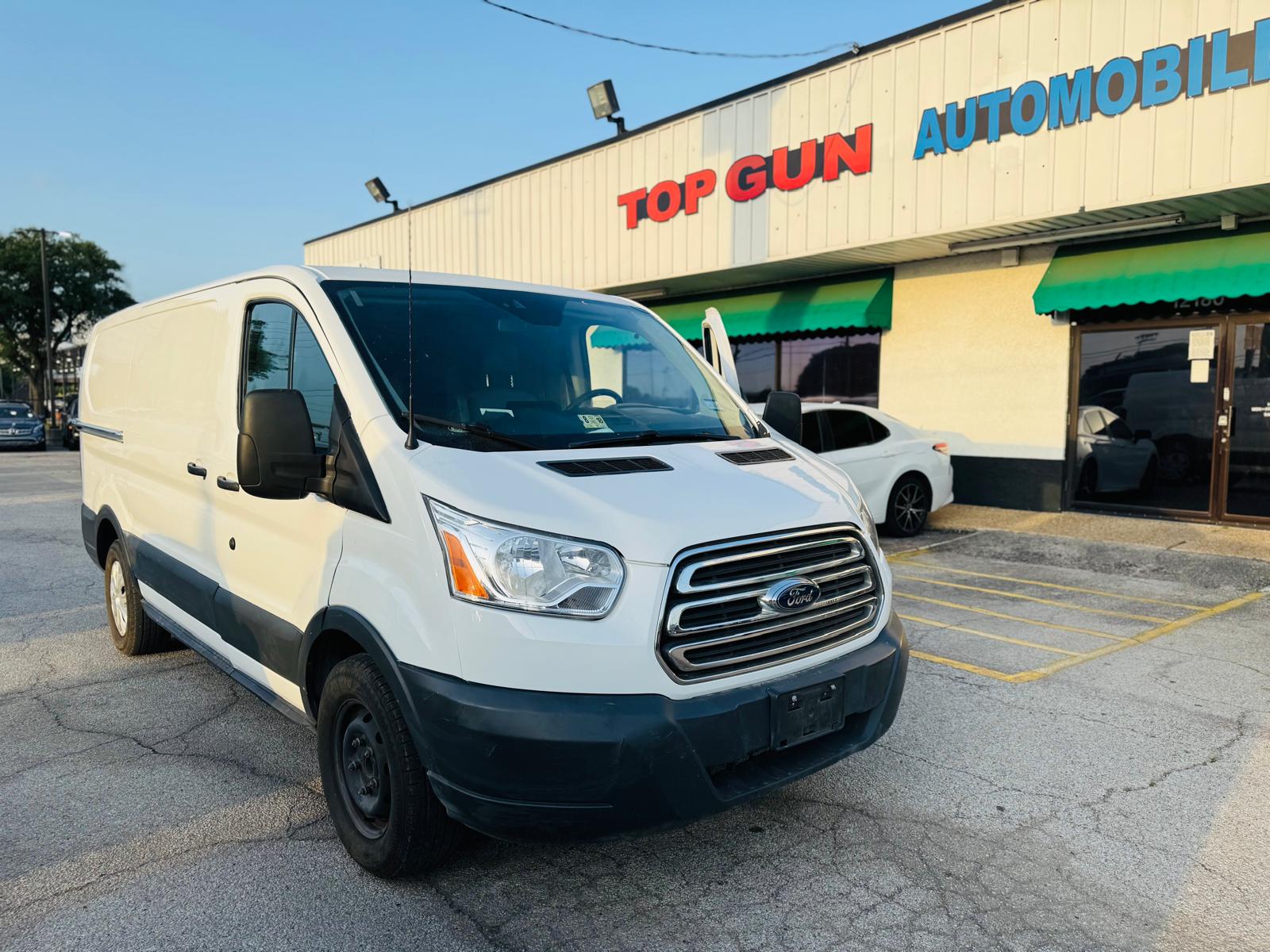 2017 Ford Transit Van